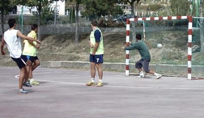 20061002095902-putacoladeira.jpg