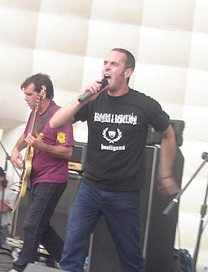 20070930231932-vocalista.jpg