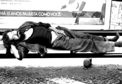 20080625124355-normal-495-mendigo.jpg