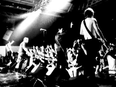 20080807163710-gluecifer-2002.jpg